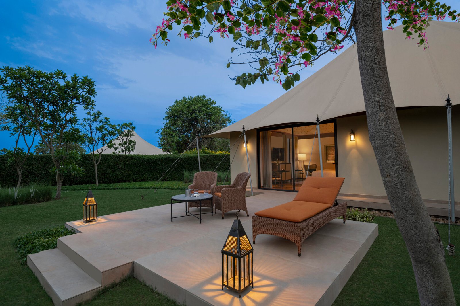 tiger safari luxury accomodation